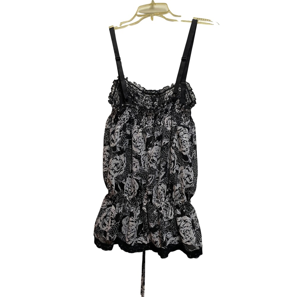 Torrid Womens Black White Floral Lace Trim Smocked Peplum Cami Top Size 1 XL - Picture 3 of 4